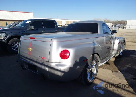 2005 Chevrolet Ssr z USA, uszkodzony, nr VIN 1GCES14H05B116722